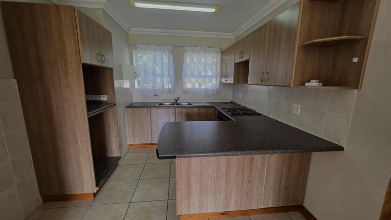 2 Bedroom Property for Sale in Reebok Western Cape